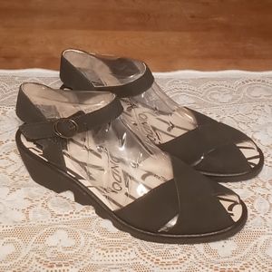 FLY LONDON "Pero" Sandals -Excellent Condition